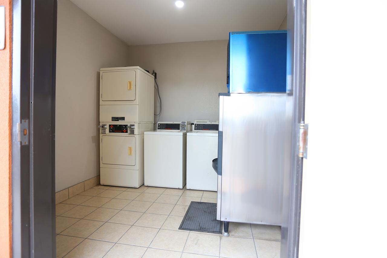 Executive Inn & Suites - Jewett المظهر الخارجي الصورة